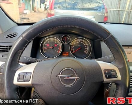 Чорний Опель Астра, об'ємом двигуна 1.6 л та пробігом 212 тис. км за 5100 $, фото 4 на Automoto.ua