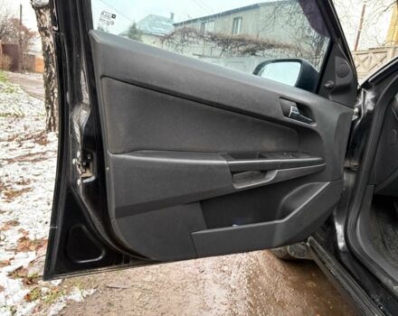 Черный Опель Астра, объемом двигателя 1.4 л и пробегом 148 тыс. км за 4580 $, фото 14 на Automoto.ua