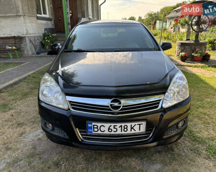 Черный Опель Астра, объемом двигателя 1.6 л и пробегом 216 тыс. км за 4700 $, фото 7 на Automoto.ua
