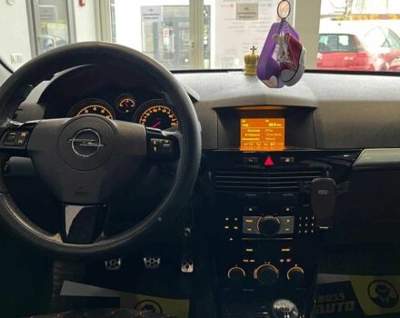 Черный Опель Астра, объемом двигателя 1.8 л и пробегом 224 тыс. км за 6999 $, фото 10 на Automoto.ua