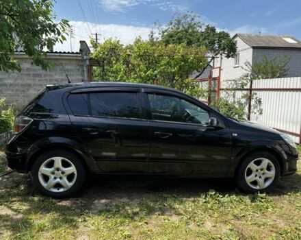 Черный Опель Астра, объемом двигателя 1.8 л и пробегом 155 тыс. км за 5900 $, фото 2 на Automoto.ua