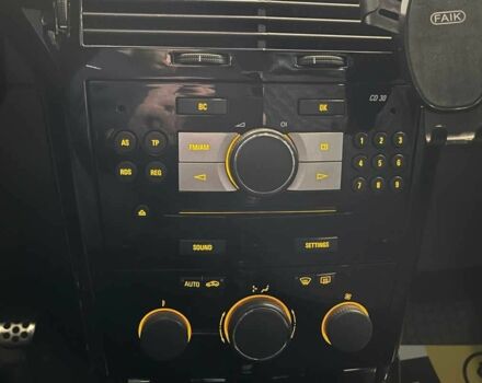 Черный Опель Астра, объемом двигателя 1.8 л и пробегом 224 тыс. км за 6999 $, фото 16 на Automoto.ua