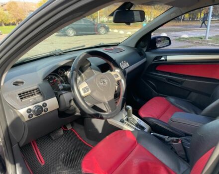 Опель Астра 2007 в Кривом Роге на Automoto.ua Черный Опель Астра, объемом двигателя 1.8 л и пробегом 220 тыс. км за 6000 $, фото 9 на Automoto.ua