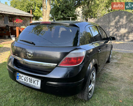 Черный Опель Астра, объемом двигателя 1.6 л и пробегом 216 тыс. км за 4700 $, фото 10 на Automoto.ua
