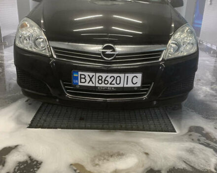 Чорний Опель Астра, об'ємом двигуна 1.6 л та пробігом 303 тис. км за 5300 $, фото 2 на Automoto.ua