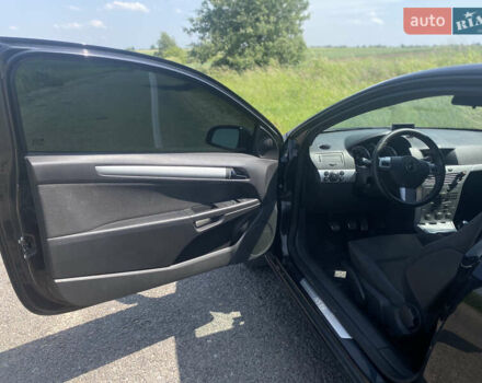 Черный Опель Астра, объемом двигателя 1.91 л и пробегом 239 тыс. км за 5350 $, фото 12 на Automoto.ua