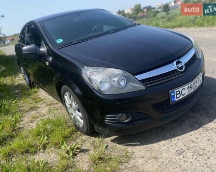 Черный Опель Астра, объемом двигателя 1.91 л и пробегом 239 тыс. км за 5350 $, фото 3 на Automoto.ua