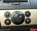 Черный Опель Астра, объемом двигателя 1.6 л и пробегом 370 тыс. км за 3599 $, фото 7 на Automoto.ua