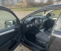 Черный Опель Астра, объемом двигателя 1.7 л и пробегом 224 тыс. км за 4500 $, фото 5 на Automoto.ua