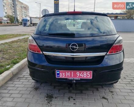 Черный Опель Астра, объемом двигателя 1.6 л и пробегом 194 тыс. км за 5300 $, фото 9 на Automoto.ua