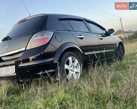 Черный Опель Астра, объемом двигателя 1.4 л и пробегом 213 тыс. км за 4999 $, фото 11 на Automoto.ua