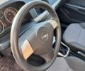 Черный Опель Астра, объемом двигателя 1.6 л и пробегом 230 тыс. км за 4750 $, фото 18 на Automoto.ua