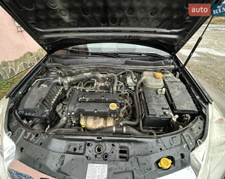 Черный Опель Астра, объемом двигателя 1.4 л и пробегом 220 тыс. км за 4350 $, фото 20 на Automoto.ua