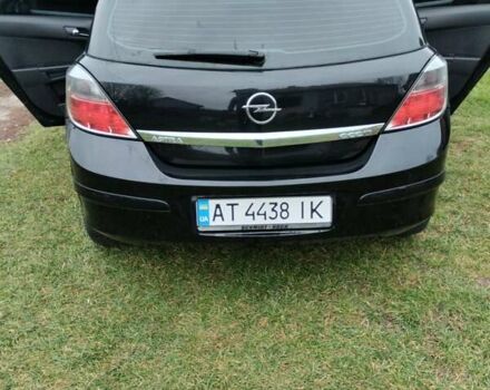 Черный Опель Астра, объемом двигателя 1.36 л и пробегом 252 тыс. км за 5300 $, фото 9 на Automoto.ua