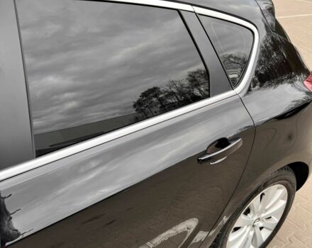 Черный Опель Астра, объемом двигателя 1.7 л и пробегом 217 тыс. км за 7300 $, фото 11 на Automoto.ua