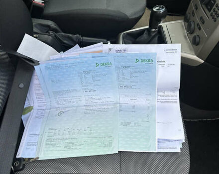 Черный Опель Астра, объемом двигателя 1.6 л и пробегом 233 тыс. км за 5900 $, фото 6 на Automoto.ua