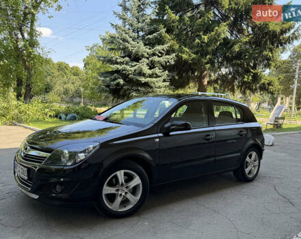 Черный Опель Астра, объемом двигателя 1.6 л и пробегом 225 тыс. км за 6000 $, фото 2 на Automoto.ua