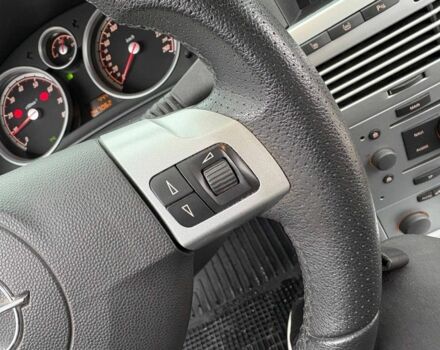 Черный Опель Астра, объемом двигателя 1.6 л и пробегом 246 тыс. км за 5650 $, фото 13 на Automoto.ua