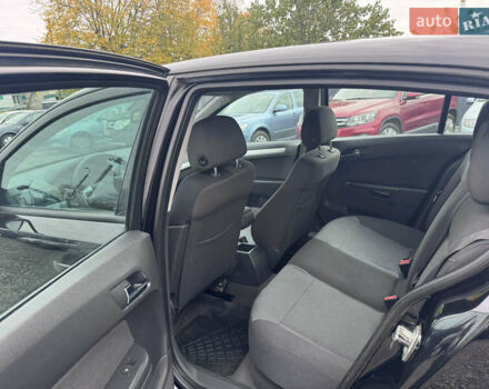 Опель Астра 2009 в Звенигородка на Automoto.ua Черный Опель Астра, объемом двигателя 1.6 л и пробегом 250 тыс. км за 5550 $, фото 32 на Automoto.ua