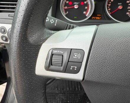 Черный Опель Астра, объемом двигателя 1.6 л и пробегом 246 тыс. км за 5650 $, фото 12 на Automoto.ua