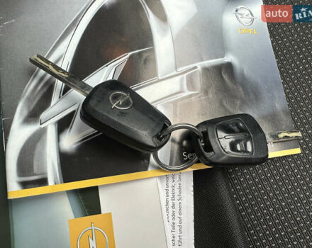 Черный Опель Астра, объемом двигателя 1.6 л и пробегом 98 тыс. км за 6150 $, фото 30 на Automoto.ua