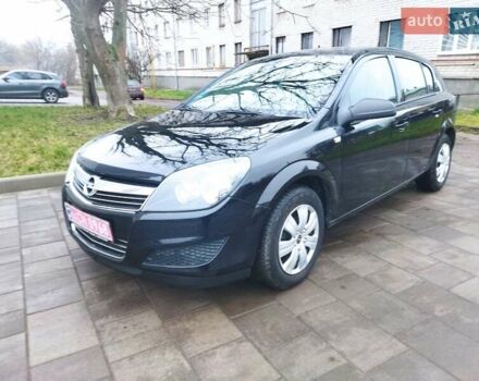 Чорний Опель Астра, об'ємом двигуна 1.4 л та пробігом 202 тис. км за 5250 $, фото 2 на Automoto.ua