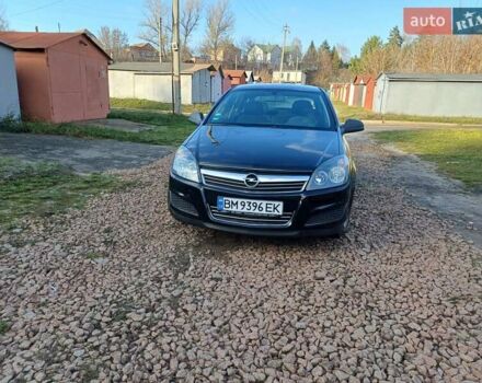 Черный Опель Астра, объемом двигателя 1.4 л и пробегом 212 тыс. км за 5900 $, фото 3 на Automoto.ua