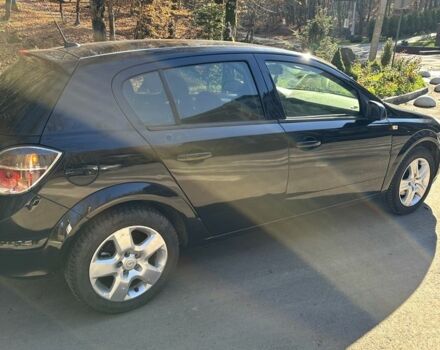 Черный Опель Астра, объемом двигателя 1.6 л и пробегом 250 тыс. км за 5900 $, фото 2 на Automoto.ua