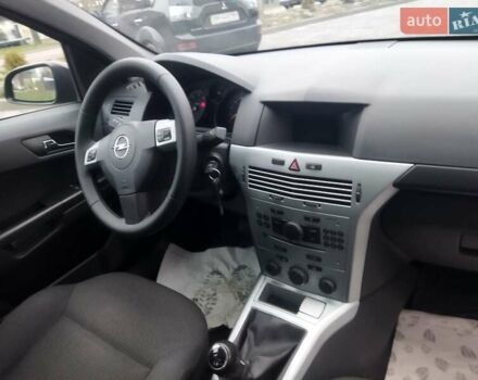 Чорний Опель Астра, об'ємом двигуна 1.4 л та пробігом 202 тис. км за 5250 $, фото 12 на Automoto.ua