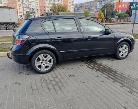 Черный Опель Астра, объемом двигателя 1.6 л и пробегом 194 тыс. км за 5000 $, фото 10 на Automoto.ua