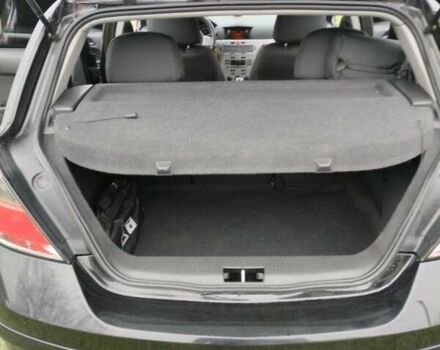 Черный Опель Астра, объемом двигателя 1.36 л и пробегом 252 тыс. км за 5300 $, фото 2 на Automoto.ua