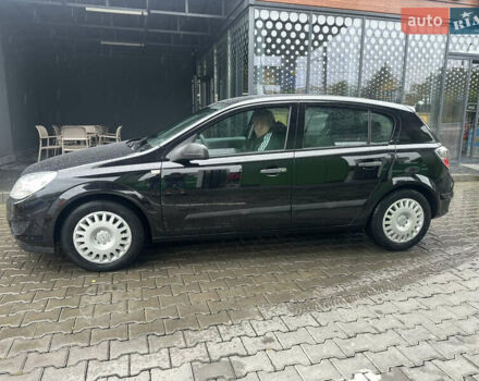 Черный Опель Астра, объемом двигателя 1.6 л и пробегом 98 тыс. км за 6150 $, фото 3 на Automoto.ua