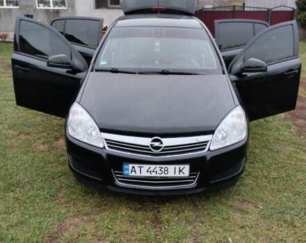 Черный Опель Астра, объемом двигателя 1.36 л и пробегом 252 тыс. км за 5300 $, фото 12 на Automoto.ua