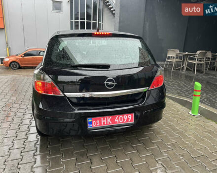 Черный Опель Астра, объемом двигателя 1.6 л и пробегом 98 тыс. км за 6150 $, фото 1 на Automoto.ua