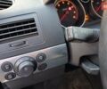 Черный Опель Астра, объемом двигателя 1.4 л и пробегом 208 тыс. км за 5050 $, фото 46 на Automoto.ua