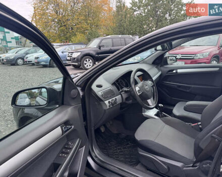 Опель Астра 2009 в Звенигородка на Automoto.ua Черный Опель Астра, объемом двигателя 1.6 л и пробегом 250 тыс. км за 5550 $, фото 30 на Automoto.ua