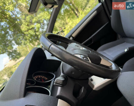 Черный Опель Астра, объемом двигателя 1.6 л и пробегом 225 тыс. км за 6000 $, фото 31 на Automoto.ua