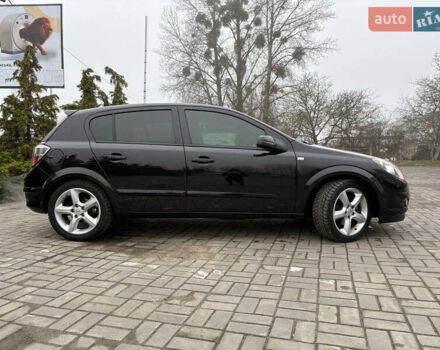 Черный Опель Астра, объемом двигателя 1.6 л и пробегом 245 тыс. км за 5650 $, фото 8 на Automoto.ua