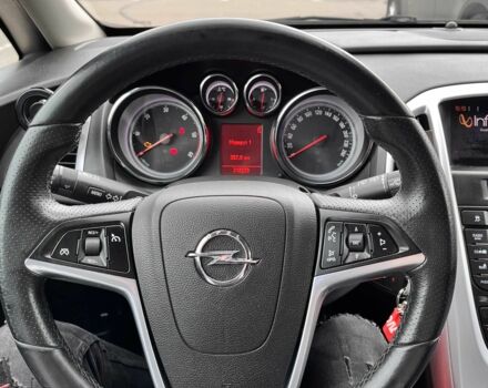Черный Опель Астра, объемом двигателя 1.7 л и пробегом 217 тыс. км за 7300 $, фото 1 на Automoto.ua