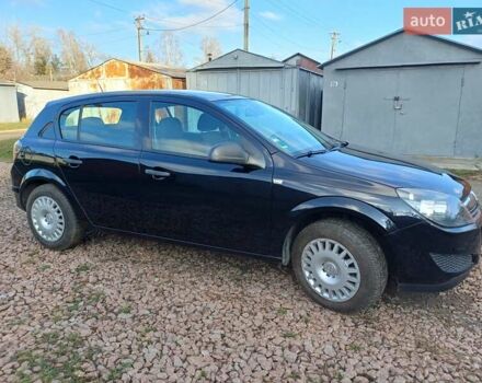 Черный Опель Астра, объемом двигателя 1.4 л и пробегом 212 тыс. км за 5900 $, фото 11 на Automoto.ua