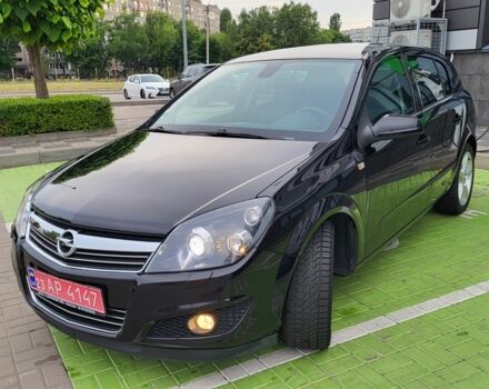 Черный Опель Астра, объемом двигателя 1.6 л и пробегом 185 тыс. км за 5850 $, фото 11 на Automoto.ua