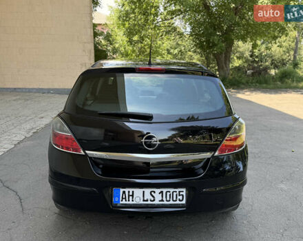 Черный Опель Астра, объемом двигателя 1.6 л и пробегом 225 тыс. км за 5800 $, фото 10 на Automoto.ua