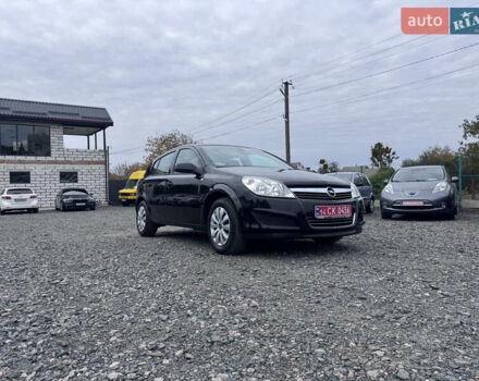 Опель Астра 2009 в Звенигородка на Automoto.ua Черный Опель Астра, объемом двигателя 1.6 л и пробегом 250 тыс. км за 5550 $, фото 2 на Automoto.ua
