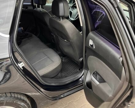 Черный Опель Астра, объемом двигателя 1.7 л и пробегом 217 тыс. км за 7300 $, фото 9 на Automoto.ua