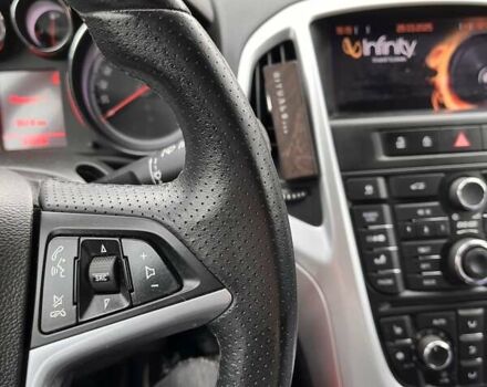 Черный Опель Астра, объемом двигателя 1.69 л и пробегом 216 тыс. км за 7800 $, фото 7 на Automoto.ua