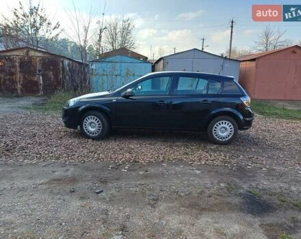 Черный Опель Астра, объемом двигателя 1.4 л и пробегом 212 тыс. км за 5900 $, фото 8 на Automoto.ua