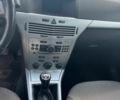 Черный Опель Астра, объемом двигателя 1.6 л и пробегом 208 тыс. км за 5200 $, фото 12 на Automoto.ua