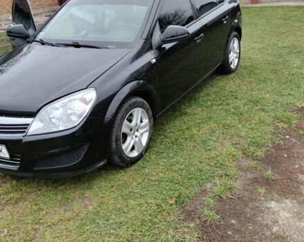 Черный Опель Астра, объемом двигателя 1.36 л и пробегом 252 тыс. км за 5300 $, фото 7 на Automoto.ua
