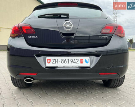 Черный Опель Астра, объемом двигателя 1.6 л и пробегом 191 тыс. км за 7950 $, фото 15 на Automoto.ua