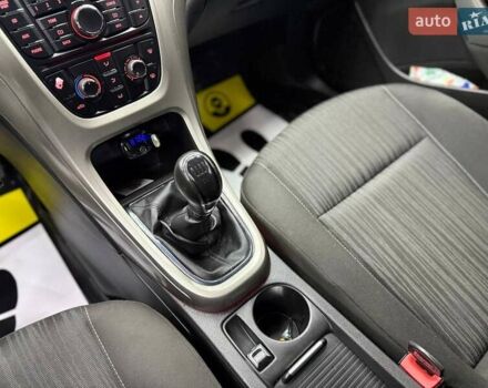 Черный Опель Астра, объемом двигателя 1.6 л и пробегом 180 тыс. км за 7700 $, фото 17 на Automoto.ua